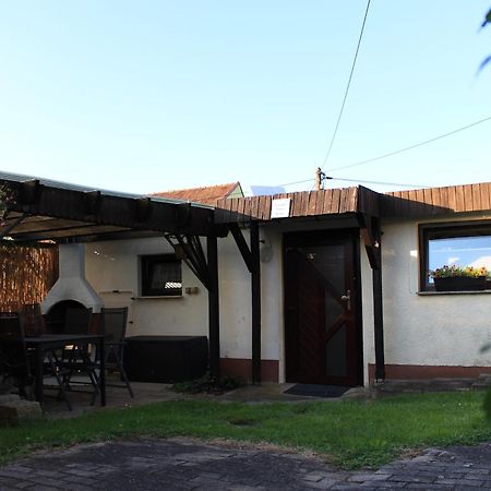 Ferienwohnung Rolle Schöna Dış mekan fotoğraf